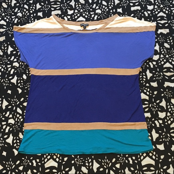 Express Tops - Express color block short sleeve top